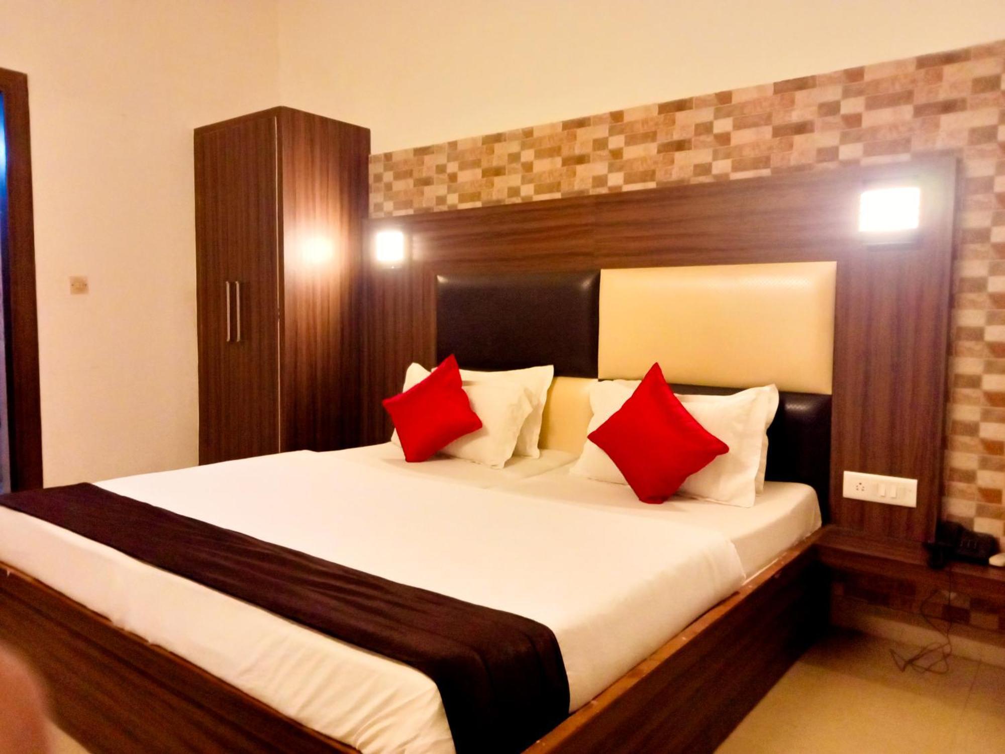 Hotel Shyam Palace India Agra Агра Экстерьер фото